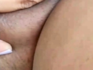INDIAN WIFE JAYSHRI SHOWING BOOBS AND PUSSY PLAY